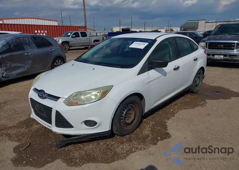 2014 Ford Focus S from USA, damaged, VIN 1FADP3E20EL419695